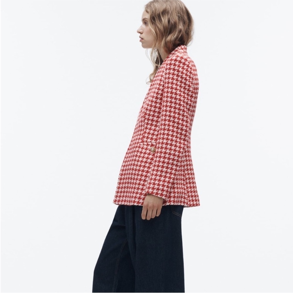 Zara Red and White Houndstooth Blazer Tailored Fit - Picture 5 of 12